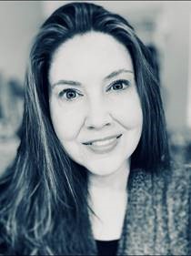 Photo of Lorrie Vaccaro